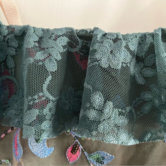 Weissman Two Piece Lace and Embroidered Dance Costume Size MC - Picture 16 of 16